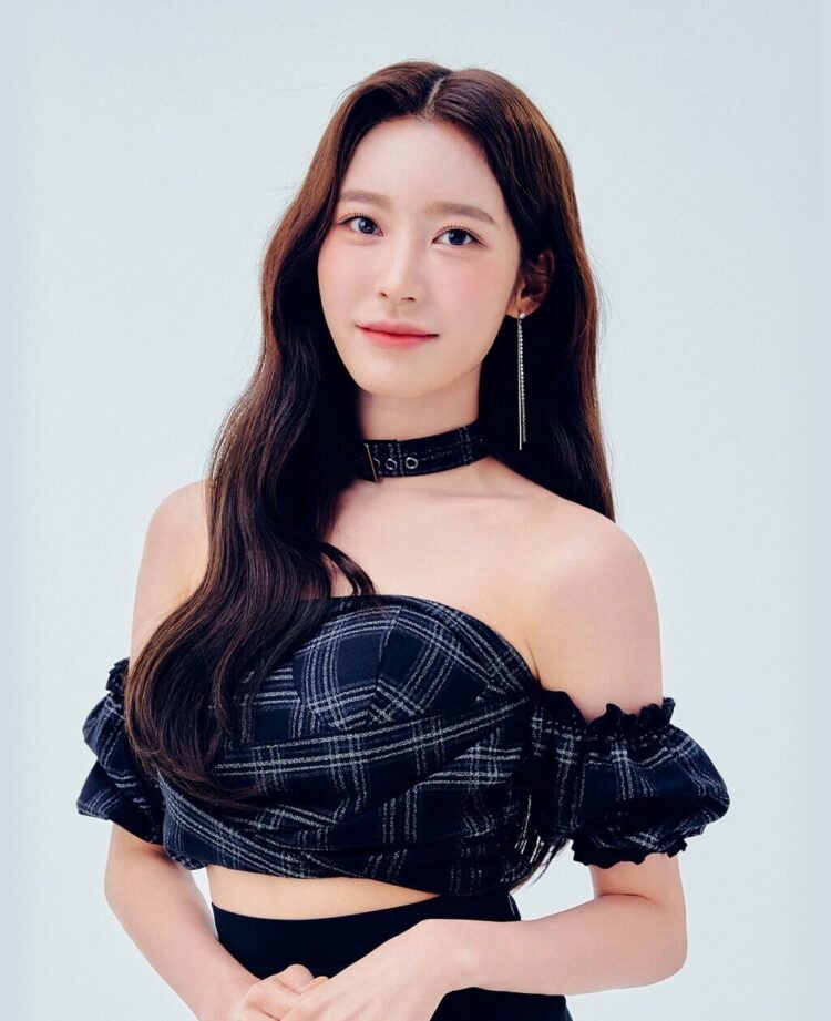 myung hyung seo feet 4