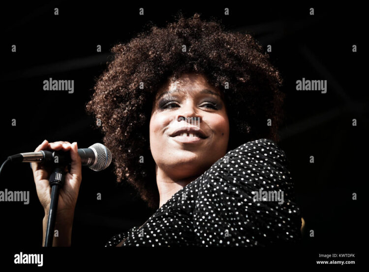 nabiha bensouda feet 1