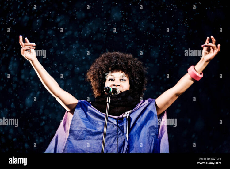 nabiha bensouda feet 4