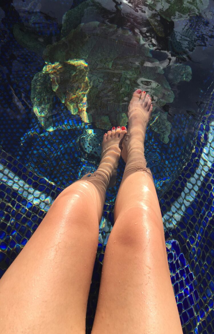 nada mhia feet 3