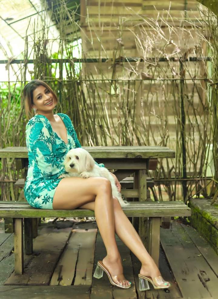 nadeesha hemamali feet 3