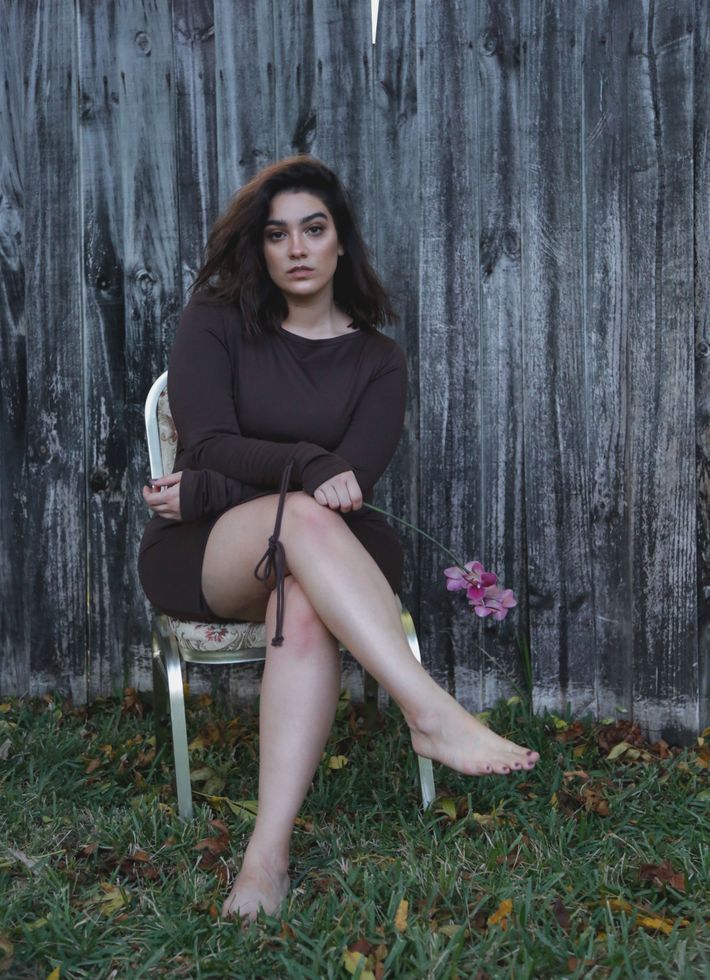 nadia aboulhosn feet 6