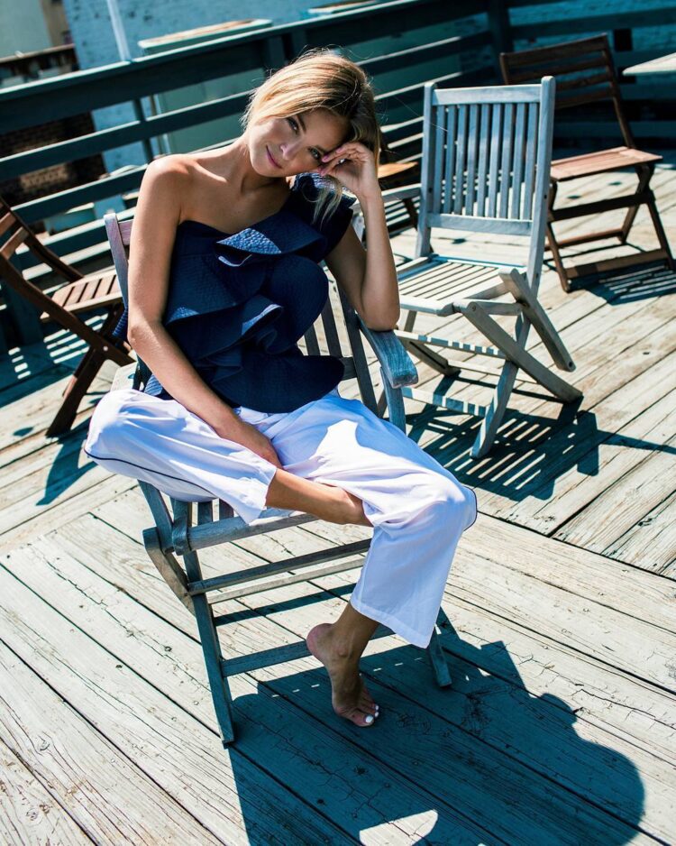 nadia fairfax feet 3