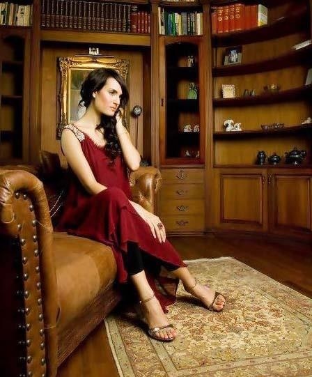 nadia hussain feet 2