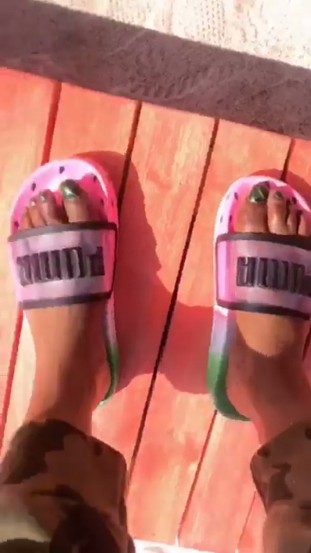 nadia rose feet 1