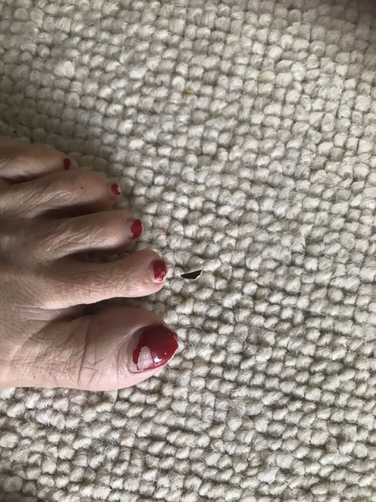 nadia sawalha feet 5