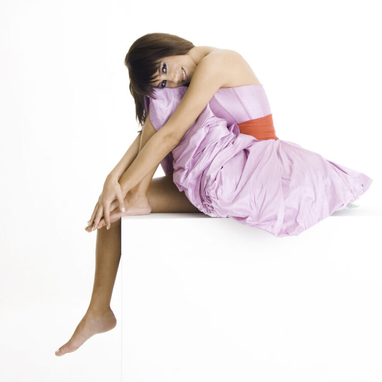 nadide sultan feet 3