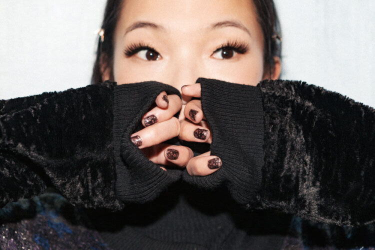 nadine head gordon feet 2