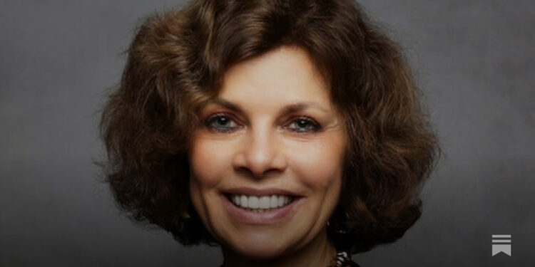 nadine head gordon feet 4