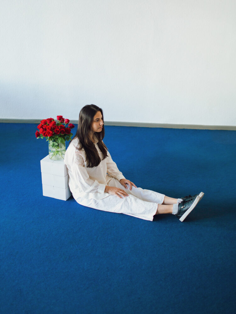 nadine petiteaventure feet 1