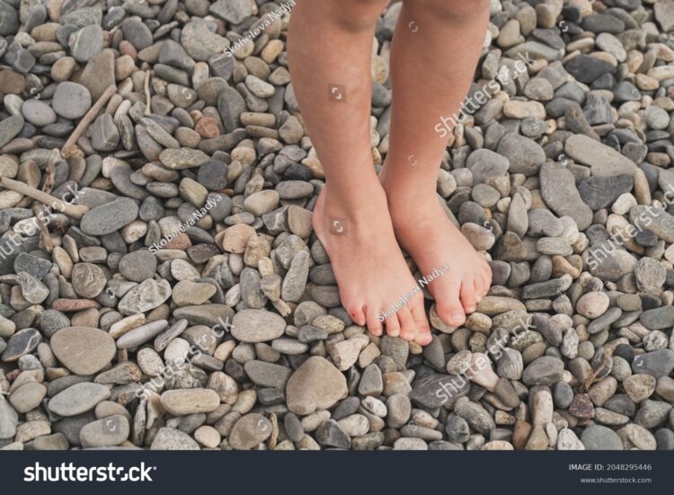 nadya febriyanti feet 6