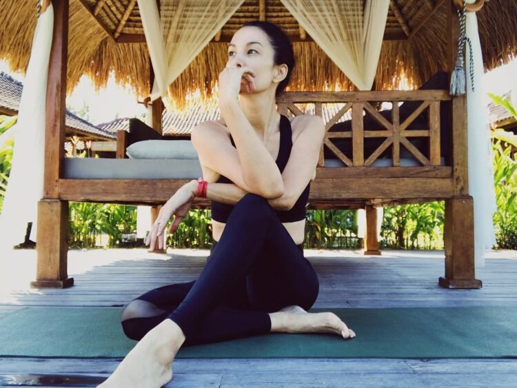 nadya hutagalung feet