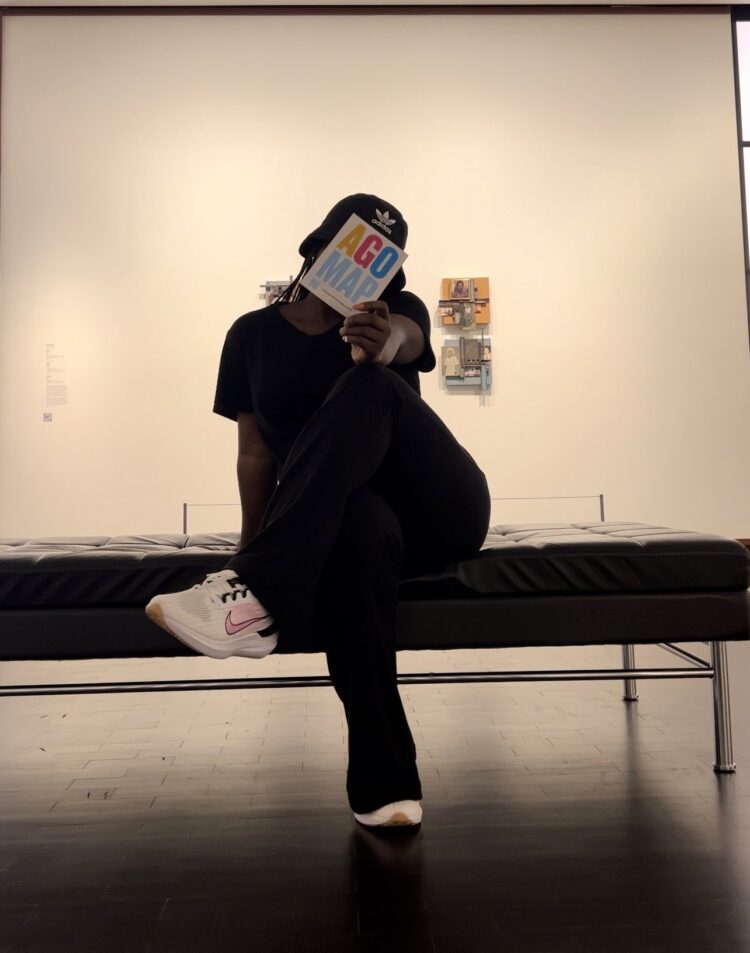 nafisat abdullahi feet 6