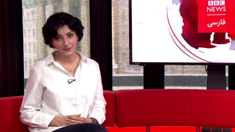 nafiseh kohnavard feet 4