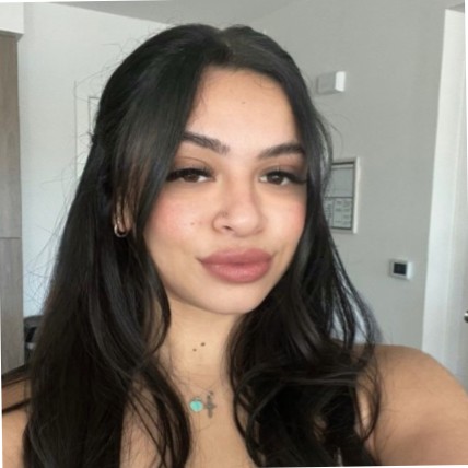 naileaarellano0 feet 6