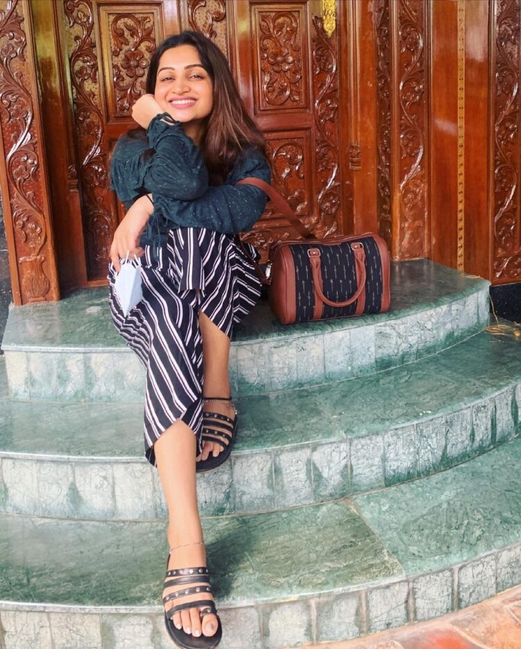 nakshathra nagesh feet 1