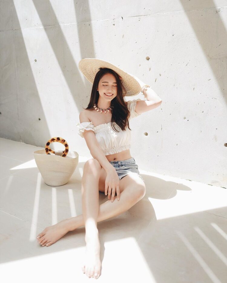 nalinthip sakulongumpai feet