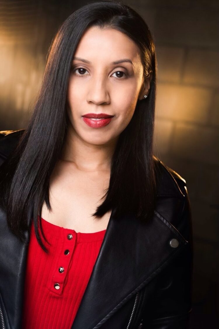 nallely esparza feet 4