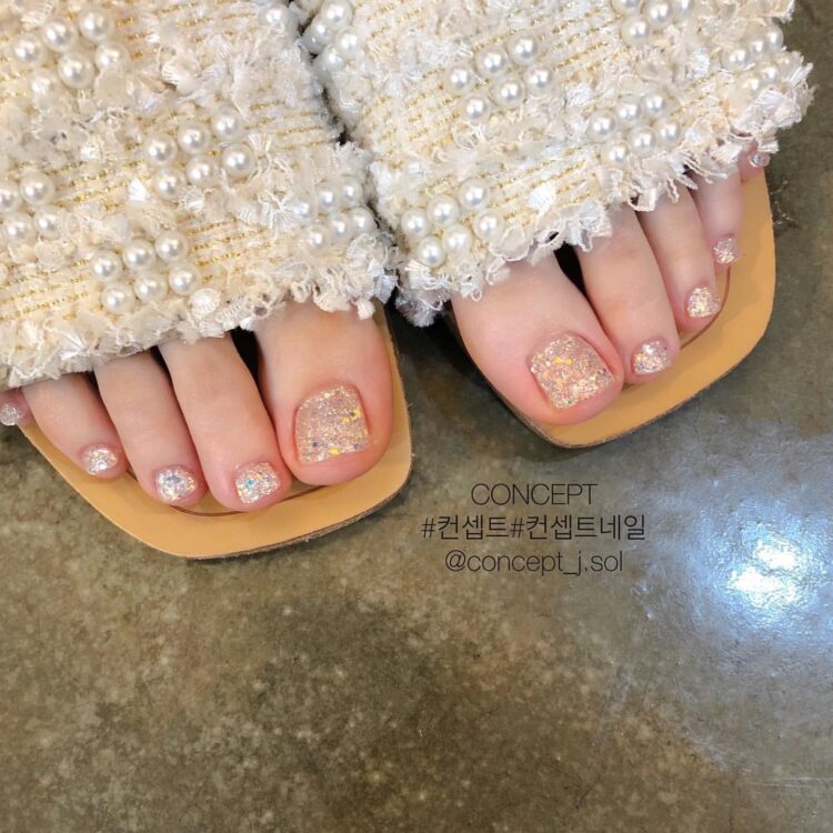 nancy jewel mcdonie feet 4