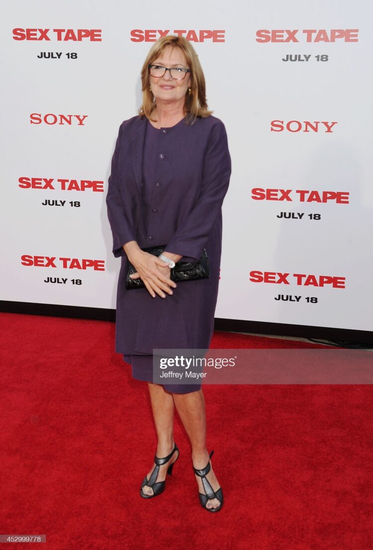 nancy lenehan feet 6