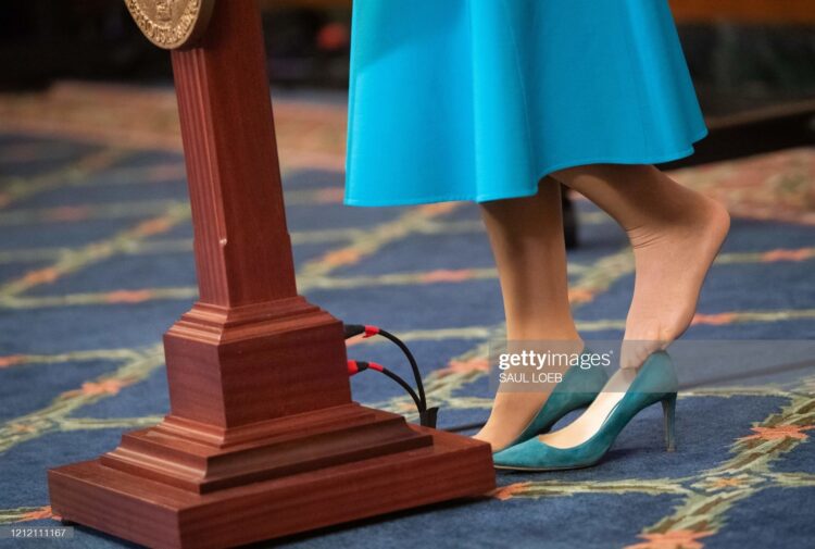 nancy pelosi feet