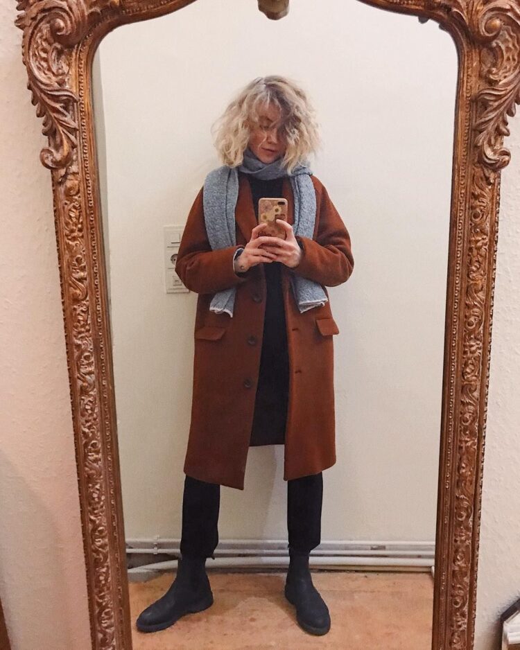 nanda weskott feet 6