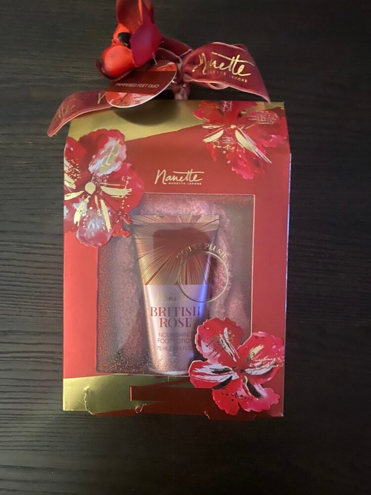 nanette lepore feet 6 scaled