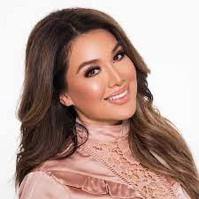 naomi giannopoulos feet 2