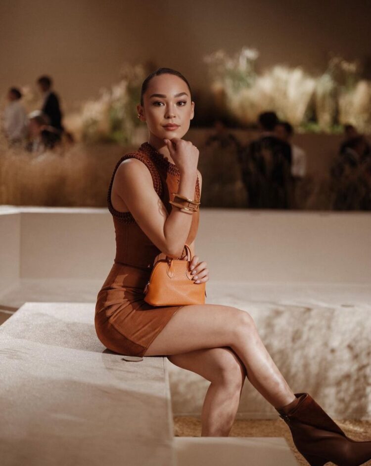 naomi j. ogawa feet 6