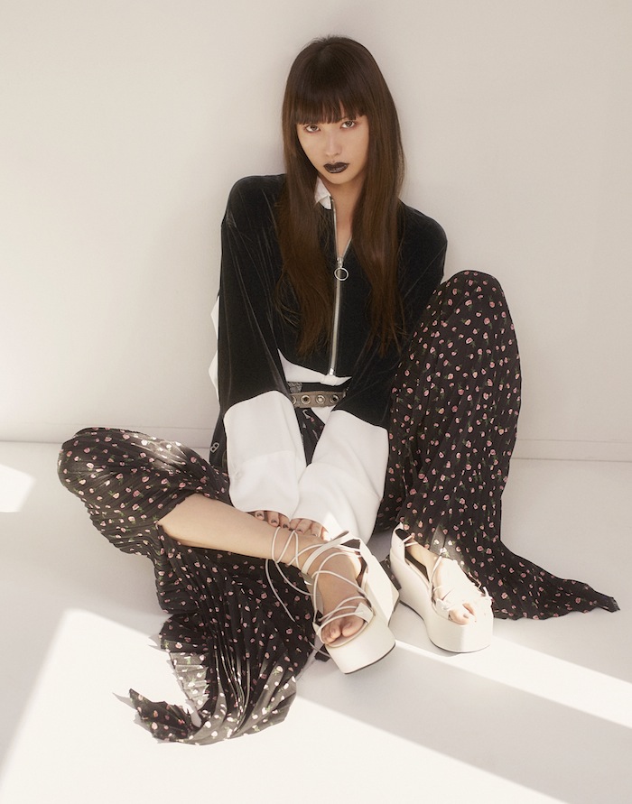 naomi nishida feet 2