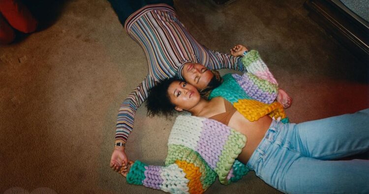 naomi raymond feet 4