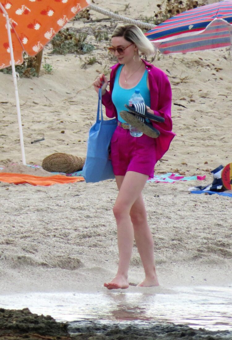 naomi turner feet 5 scaled