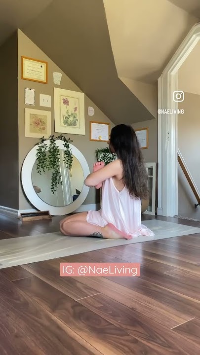 naomi zoelman feet 4