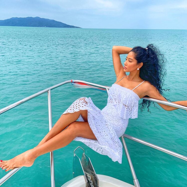 napakpapha nakprasitte feet