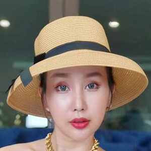 naraporn faipongsa feet 1