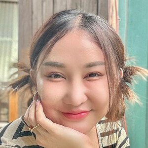 naraporn faipongsa feet 3