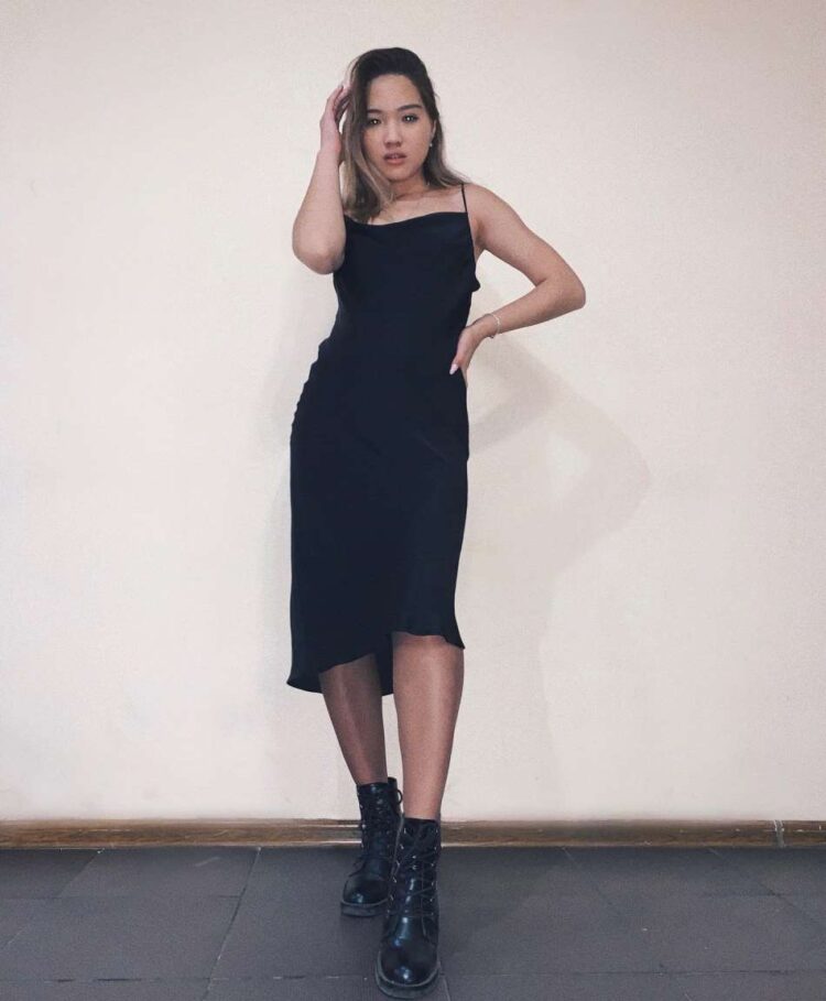 nargiz kanatova feet 4