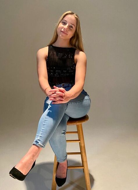 nastassia ponomarenko feet 3