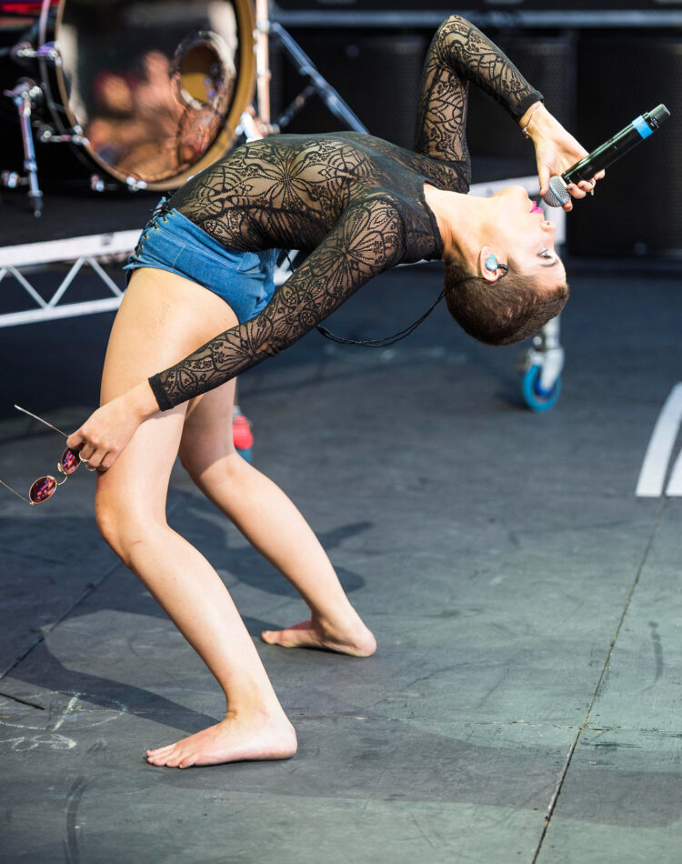 nastia cloutier ignatiev feet