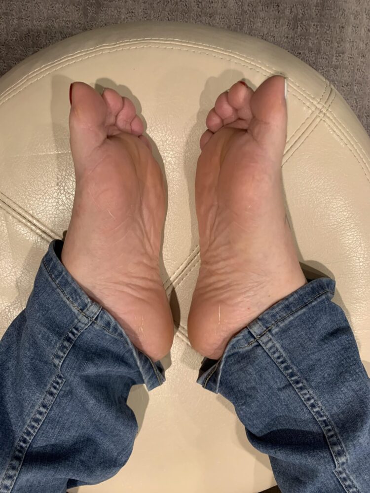 nastlee feet 2 scaled