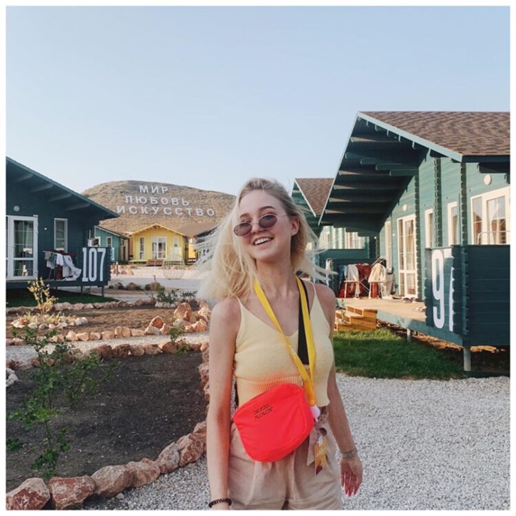 nastya tropicelle feet 1