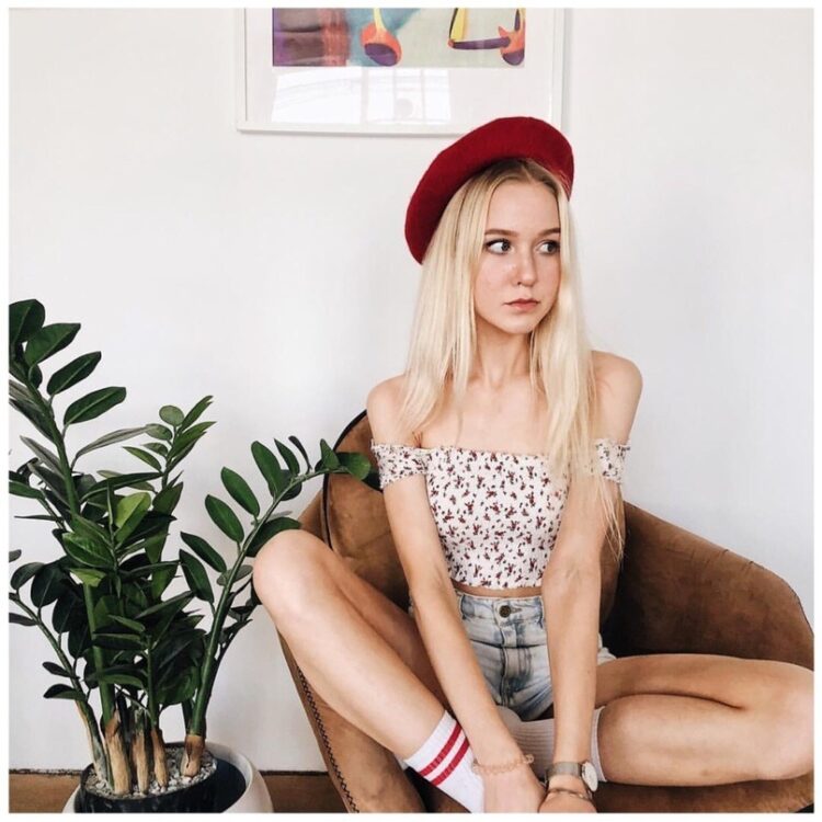 nastya tropicelle feet 5