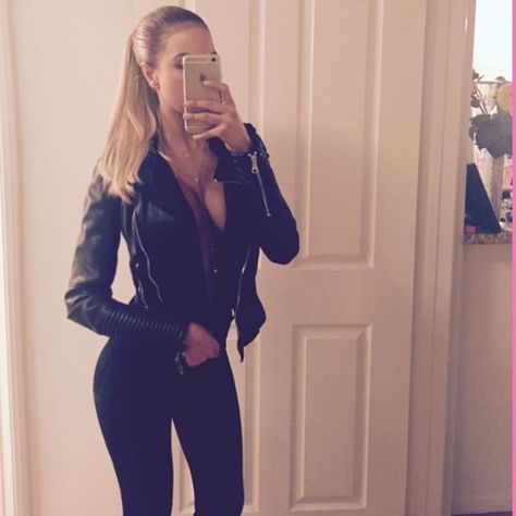 natacha peyre feet 2