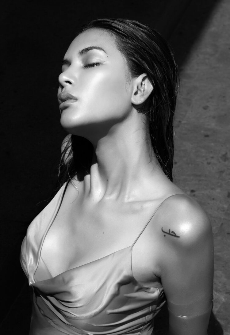 natachat chanchiew feet 6 scaled