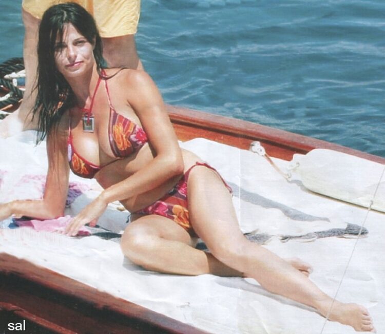 natalia estrada feet 3