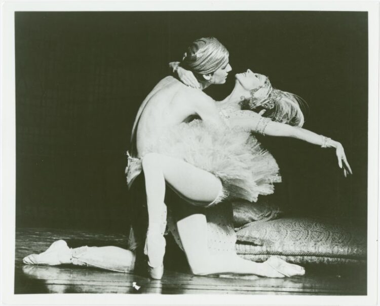 natalia makarova feet 5