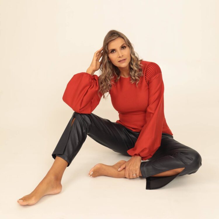 natalia ramirez feet 2