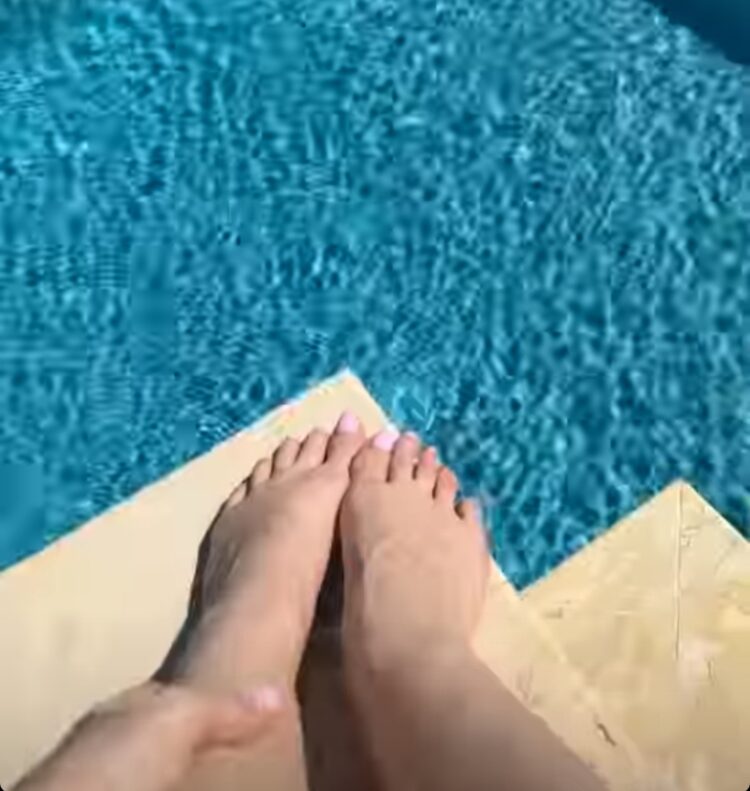 natalia rivera feet 5