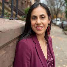 natalia saenz rendon feet 4