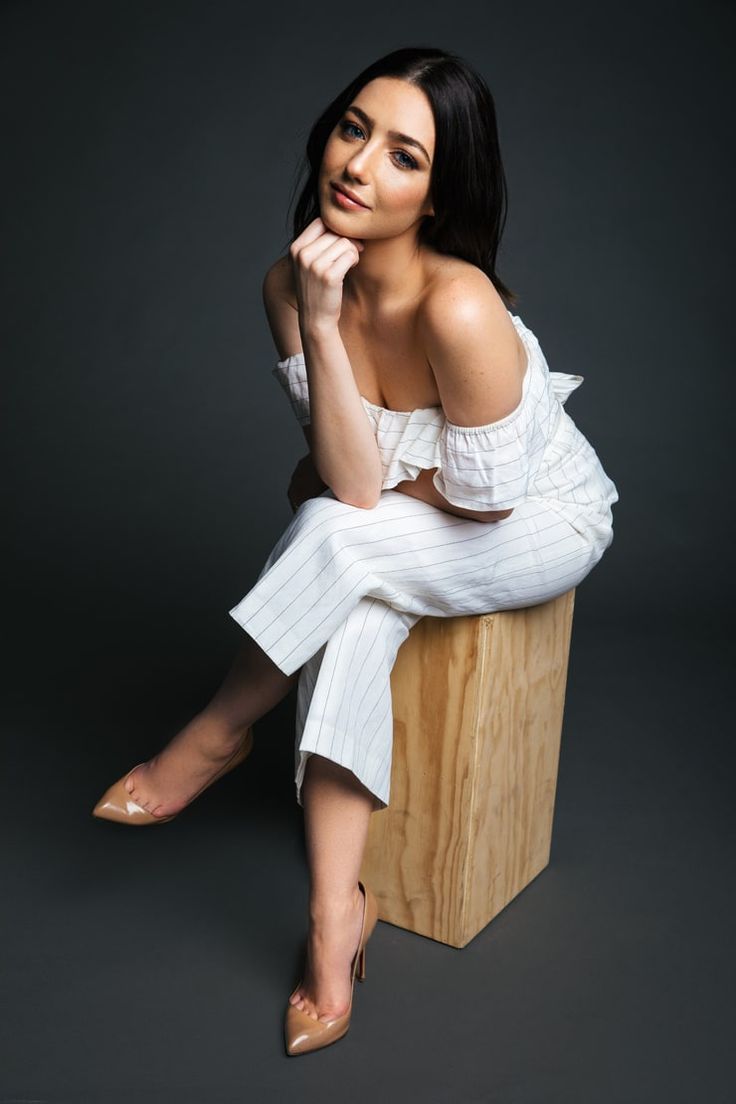 natalie dreyfuss feet